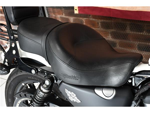 2018 HARLEY-DAVIDSON IRON 883