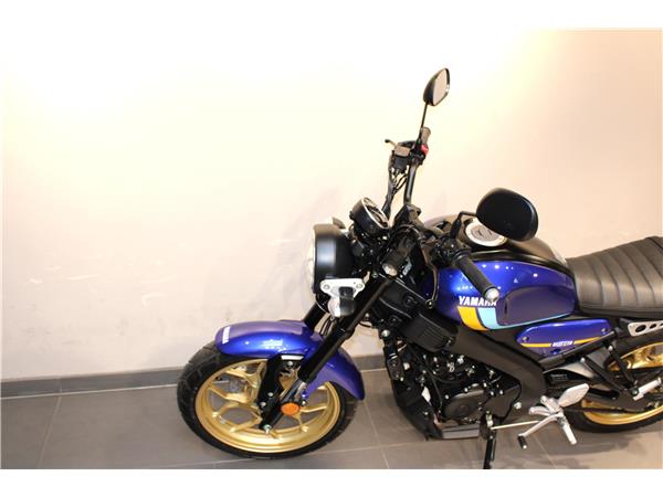 YAMAHA XSR125