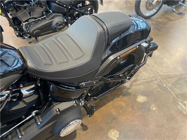 Harley-Davidson Softail-Cruiser Fat Bob 114 - 2024