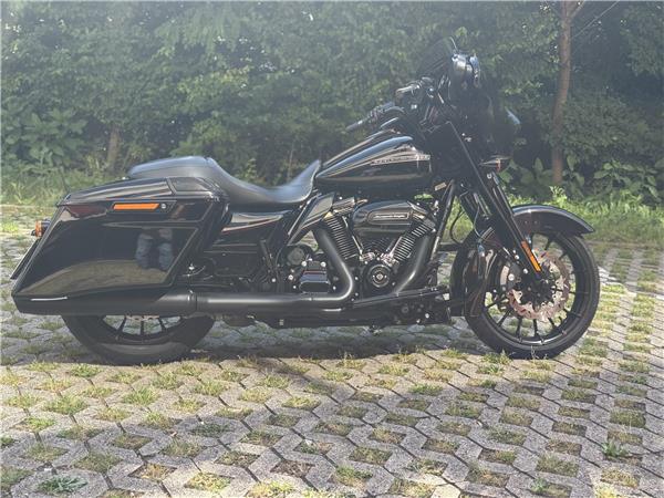 2019 Street Glide Special