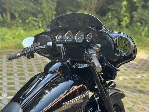 2019 Street Glide Special