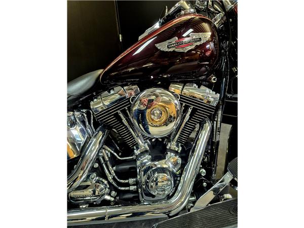 2014 HARLEY-DAVIDSON DELUXE