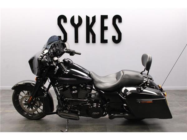 2019 Harley-Davidson Street Glide Special