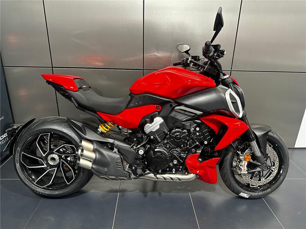 New Ducati Diavel V4