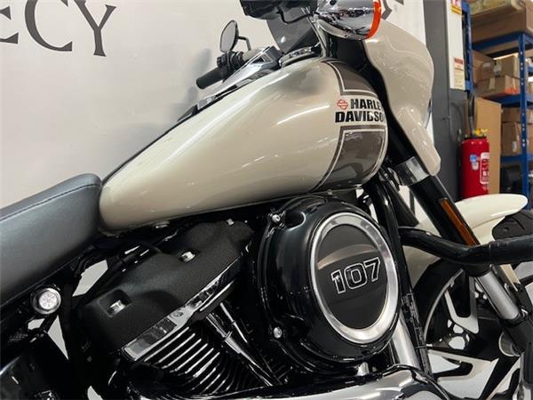 2023 HARLEY-DAVIDSON SPORT GLIDE