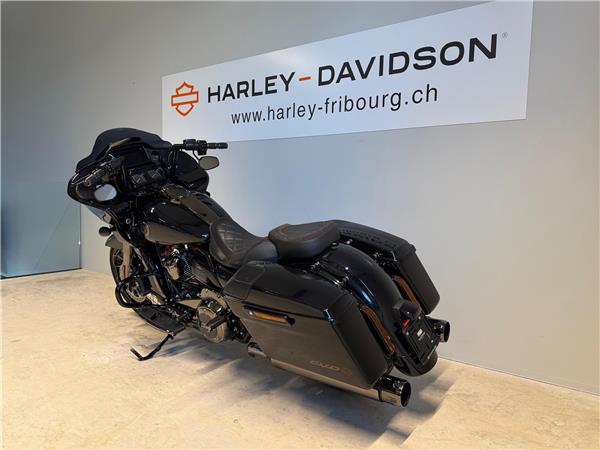 2022 HARLEY-DAVIDSON CVO FLTRXSE Road Glide Special 117 CVO