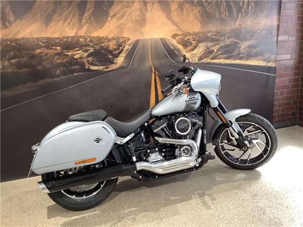 FLSB Softail Sport Glide 