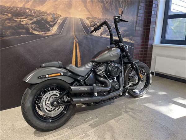 FXBB Softail Street Bob Miller Auspuff uvm