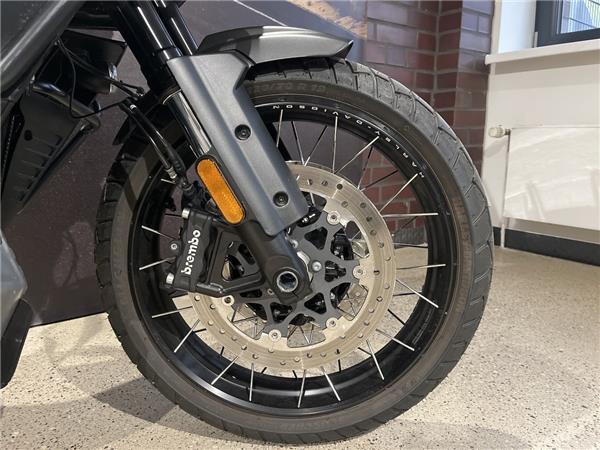 RA1250S Pan America Special 