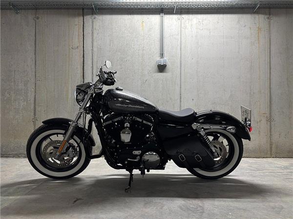 2015 Harley-Davidson Sportster XL 1200CA