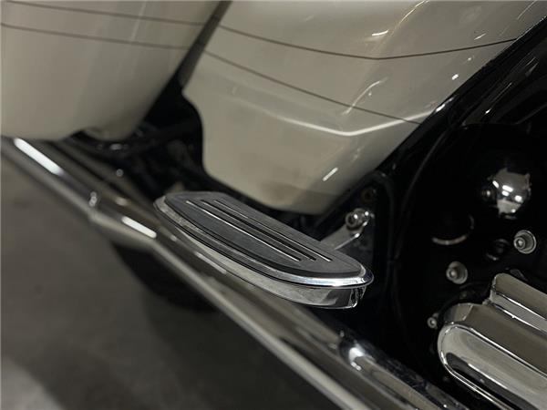 2015 Harley-Davidson Touring Street Glide Special FLHXS