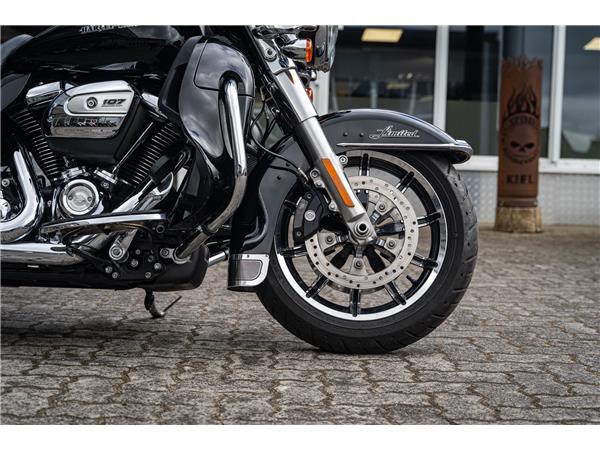 Harley-Davidson Kiel FLHTK Electra Glide Ultra Limited -Kesstech-