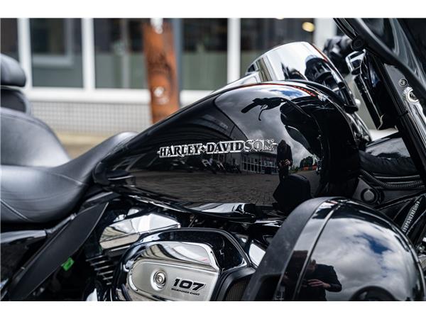Harley-Davidson Kiel FLHTK Electra Glide Ultra Limited -Kesstech-