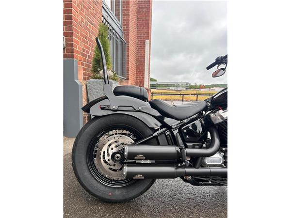 Softail Slim Jekill&Hyde 