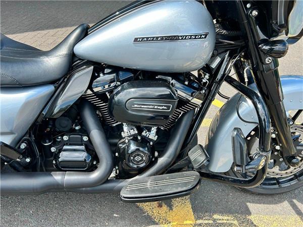 2020 HARLEY-DAVIDSON TOURING FLHXS STREET GLIDE SPECIAL