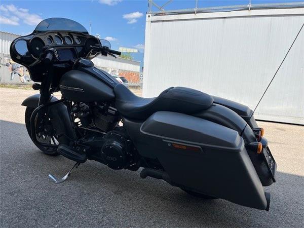 2019 Harley-Davidson Touring Street Glide Special FLHXS
