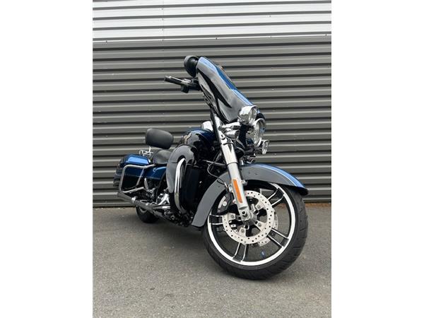 2018 HARLEY-DAVIDSON STREET GLIDE