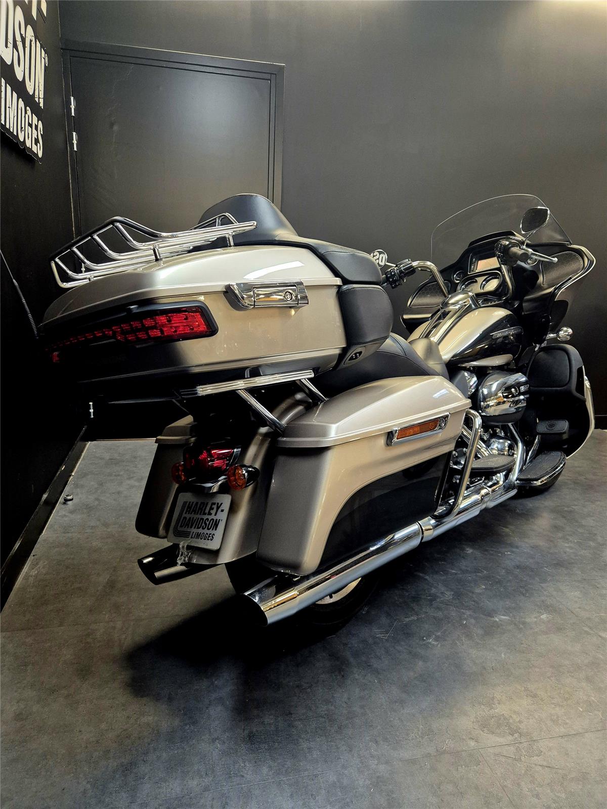 2017 HARLEY-DAVIDSON ROAD GLIDE