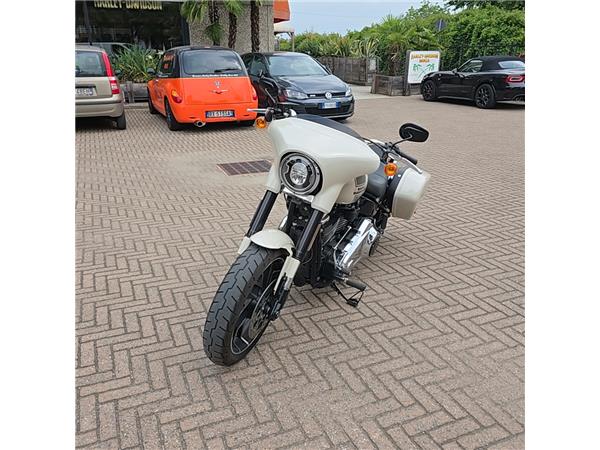 Harley-Davidson Softail-Cruiser SPORT GLIDE