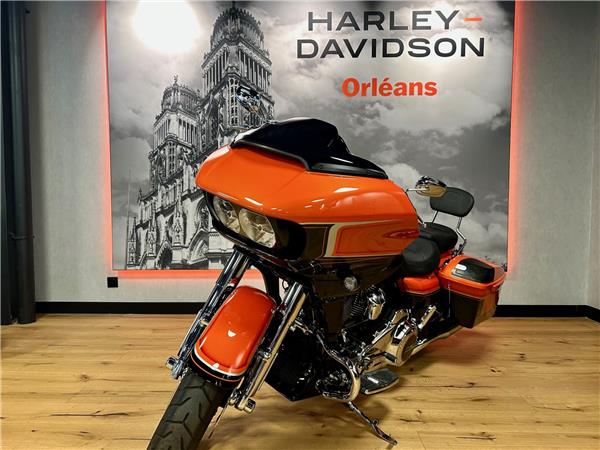 2022 HARLEY-DAVIDSON ROAD GLIDE