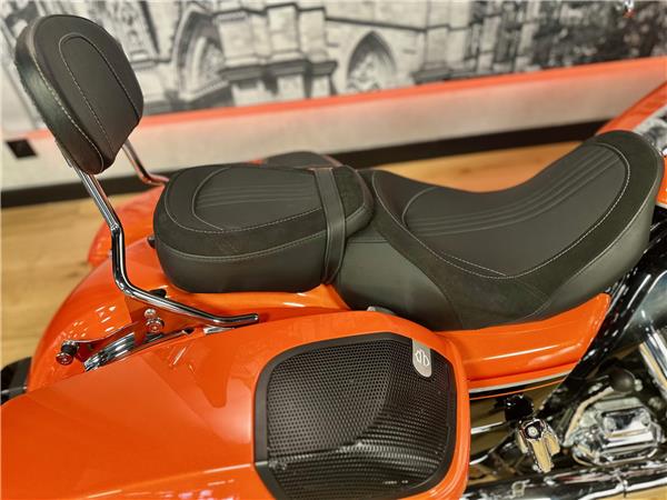 2022 HARLEY-DAVIDSON ROAD GLIDE