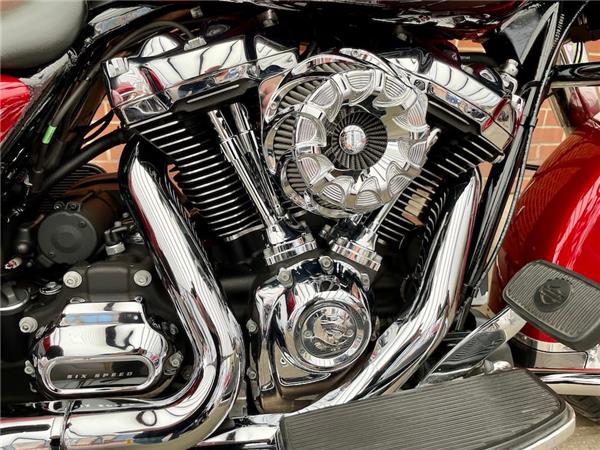 2019 HARLEY-DAVIDSON TOURING FLHR ROAD KING