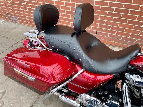 2019 HARLEY-DAVIDSON TOURING FLHR ROAD KING