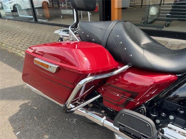2021 HARLEY-DAVIDSON ROAD KING