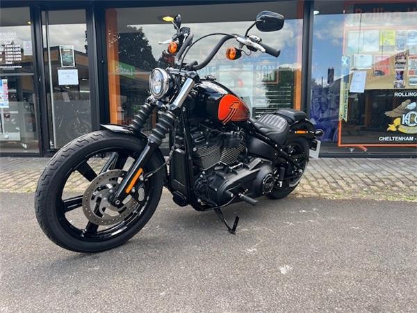 2023 HARLEY-DAVIDSON STREET BOB
