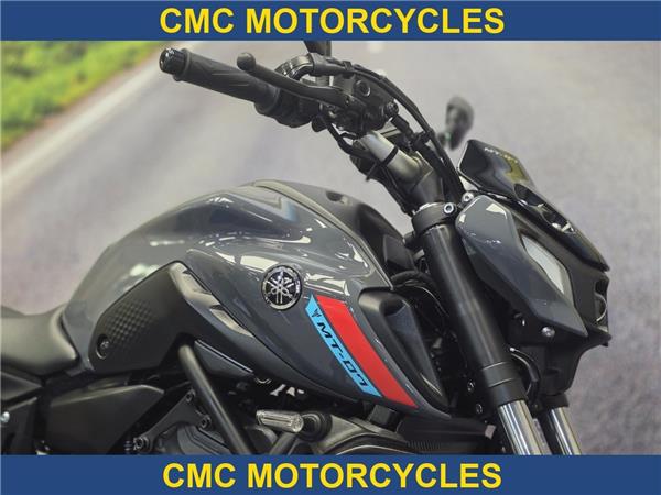  Yamaha MT-07 MT 07