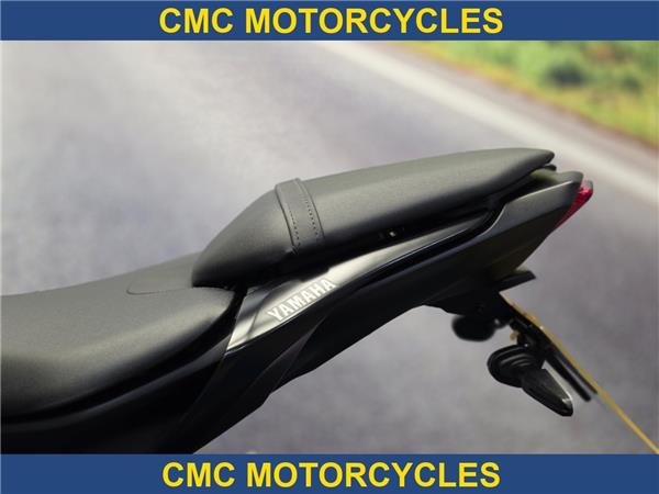  Yamaha MT-07 MT 07
