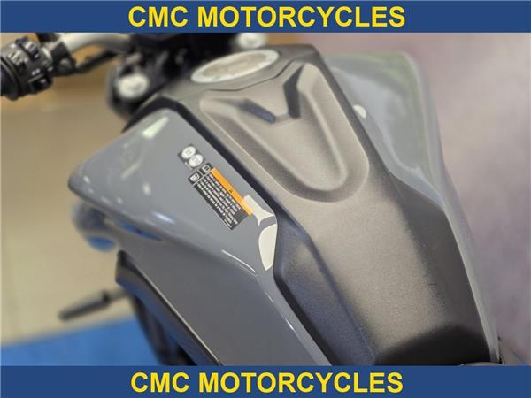  Yamaha MT-07 MT 07