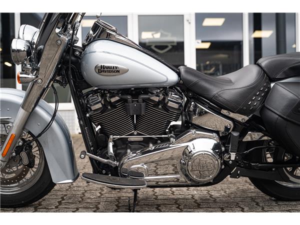 Harley-Davidson Kiel Softail Heritage FLHCS 114 CUI -NEUWERTIG -