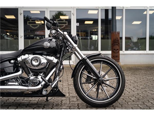 Harley-Davidson Kiel FXBS Breakout 103cui - Jekill & Hyde -