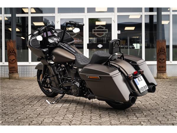 Harley-Davidson Kiel FLTRXS Road Glide Special - Jekill&Hyde - Ape