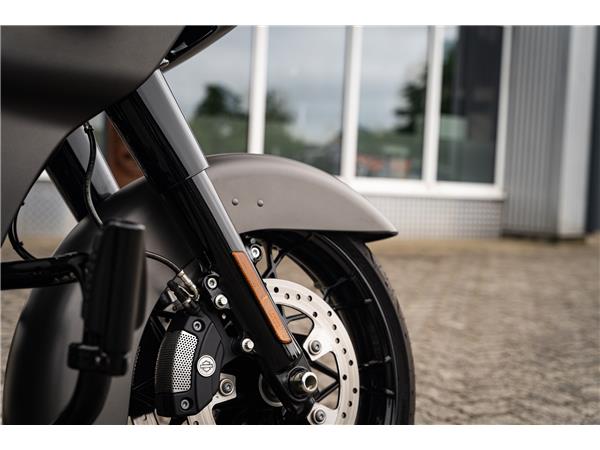 Harley-Davidson Kiel FLTRXS Road Glide Special - Jekill&Hyde - Ape