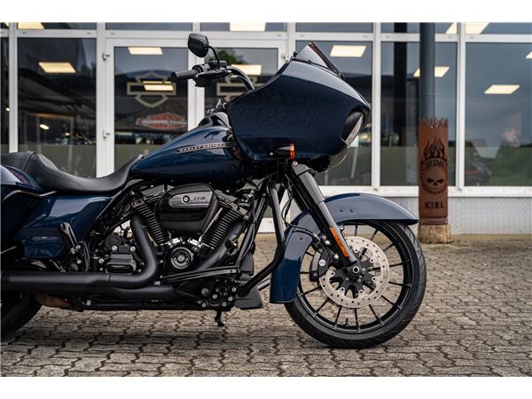 Harley-Davidson Kiel ROAD GLIDE SPECIAL 114 FLTRXS - KESSTECH EURO4