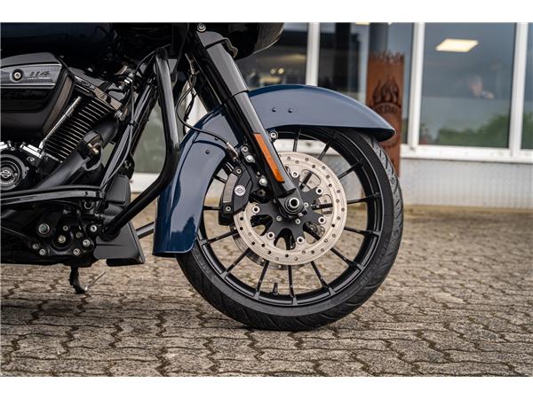 Harley-Davidson Kiel ROAD GLIDE SPECIAL 114 FLTRXS - KESSTECH EURO4