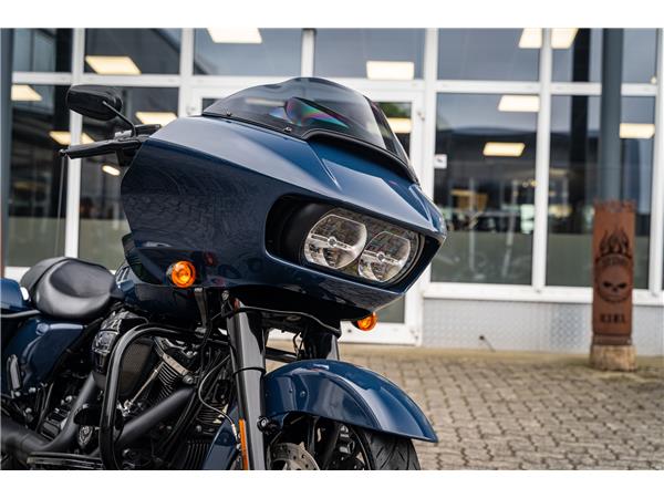 Harley-Davidson Kiel ROAD GLIDE SPECIAL 114 FLTRXS - KESSTECH EURO4