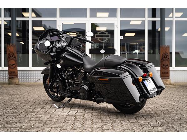 Harley-Davidson Kiel ROAD GLIDE SPECIAL 114 FLTRXS - Jekill & Hyde -