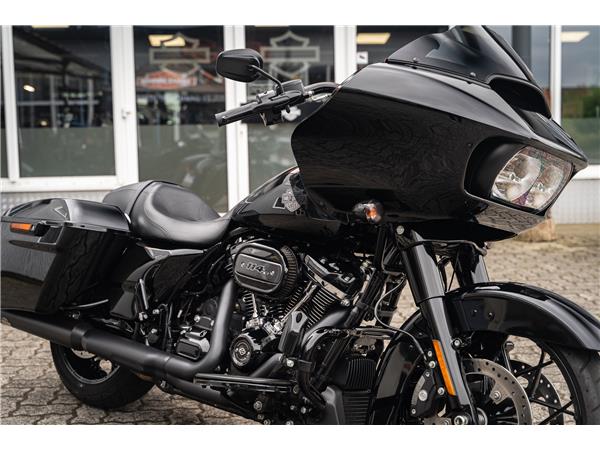 Harley-Davidson Kiel ROAD GLIDE SPECIAL 114 FLTRXS - Jekill & Hyde -
