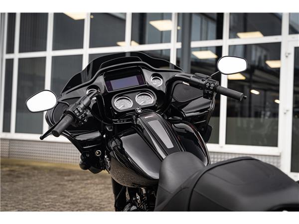 Harley-Davidson Kiel ROAD GLIDE SPECIAL 114 FLTRXS - Jekill & Hyde -
