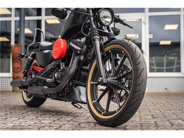 Harley-Davidson Kiel XL883N SPORTSTER IRON 883 - MILLER AUSPUFF -