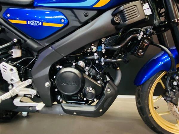 2024 Yamaha XSR125 BLUE