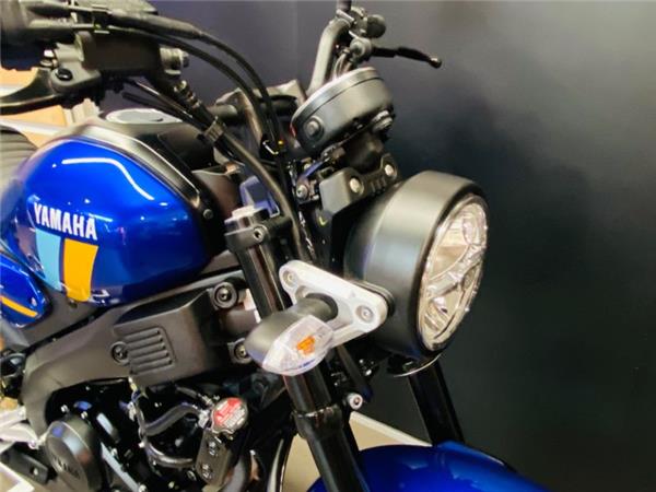 2024 Yamaha XSR125 BLUE