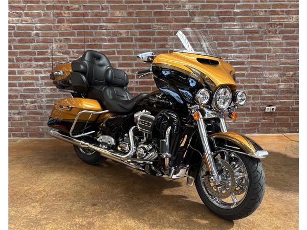 CVO E-Glide Ultra Limited 