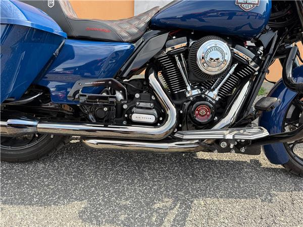 Harley-Davidson Touring FLHRXS - Road King Special