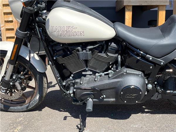 2025 Harley-Davidson Softail