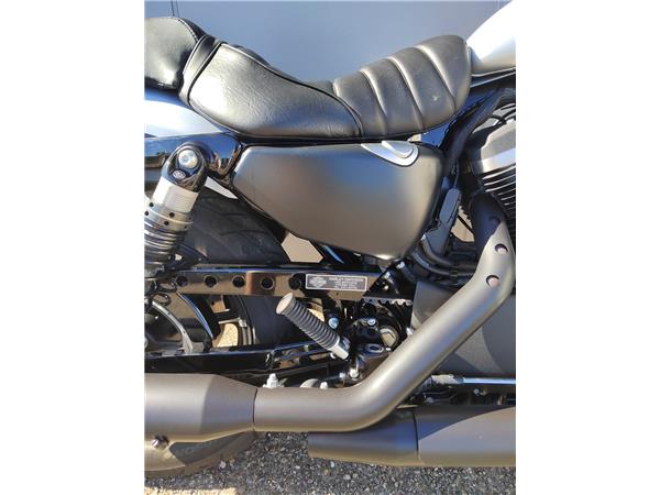 2020 Iron 883