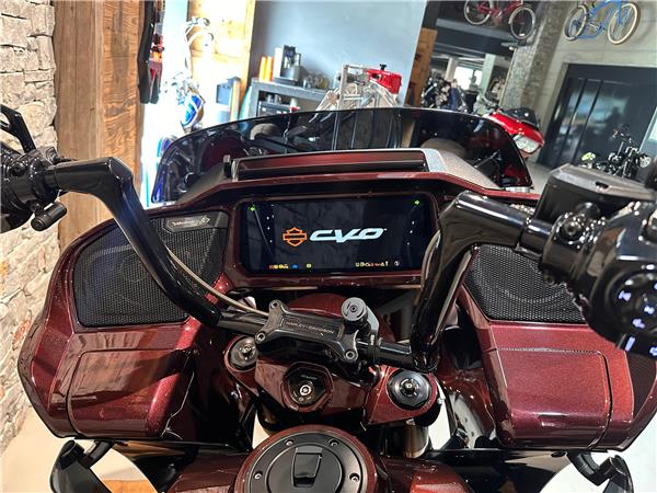 2024 HARLEY-DAVIDSON CVO FLTRXSE Road Glide 121 CVO